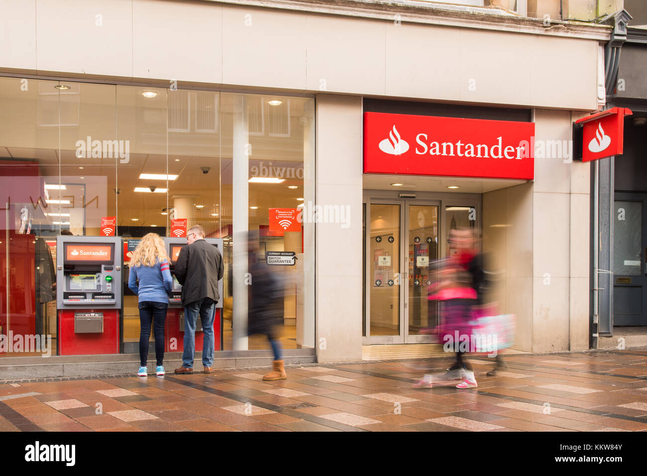 Logo Santander Banque d'image et photos - Alamy