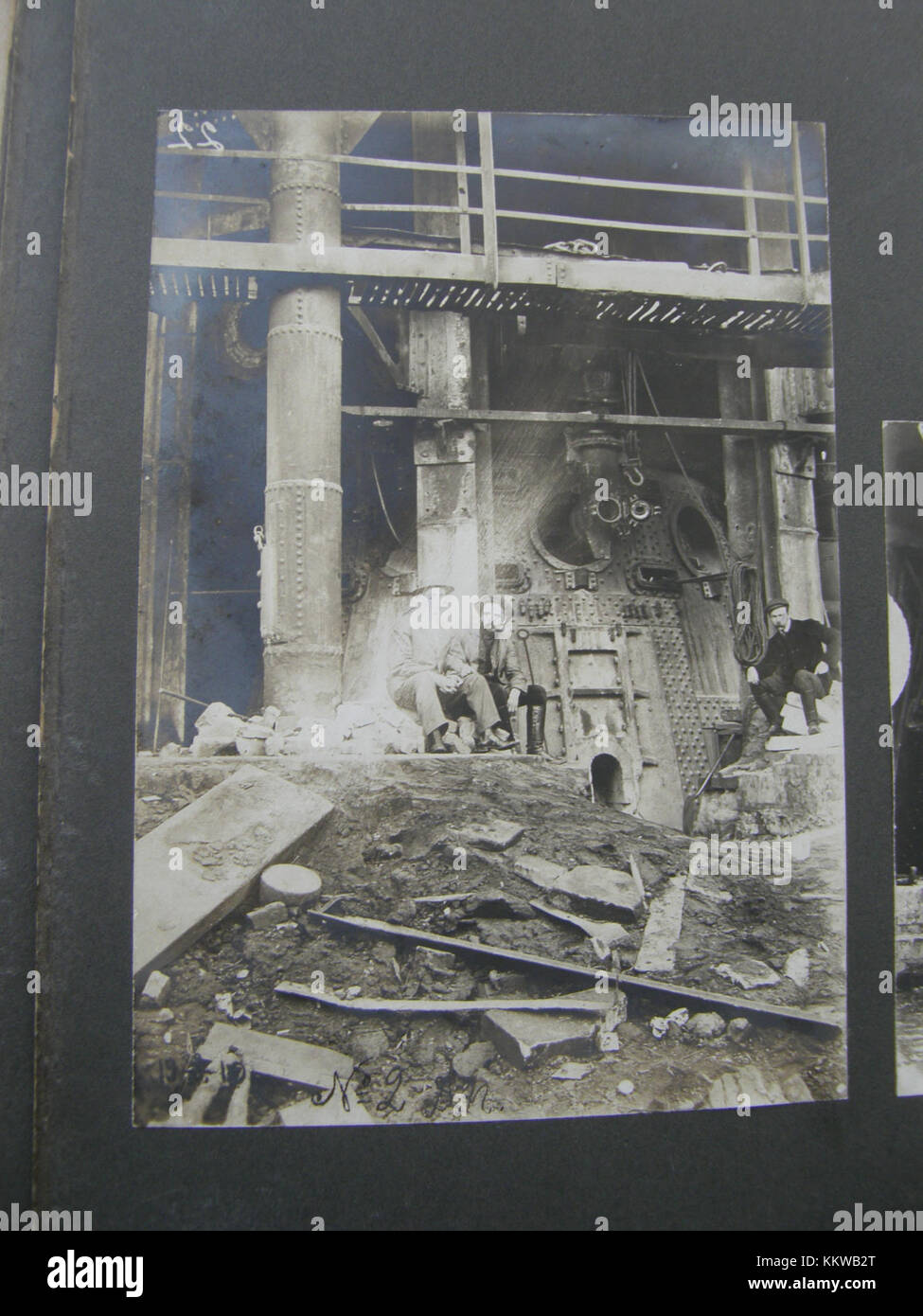 Une photographie du Musée d’histoire de l’usine métallurgique de Donetsk, montrant le rôle de l’usine dans l’histoire industrielle et son importance dans le développement économique de la région. Banque D'Images