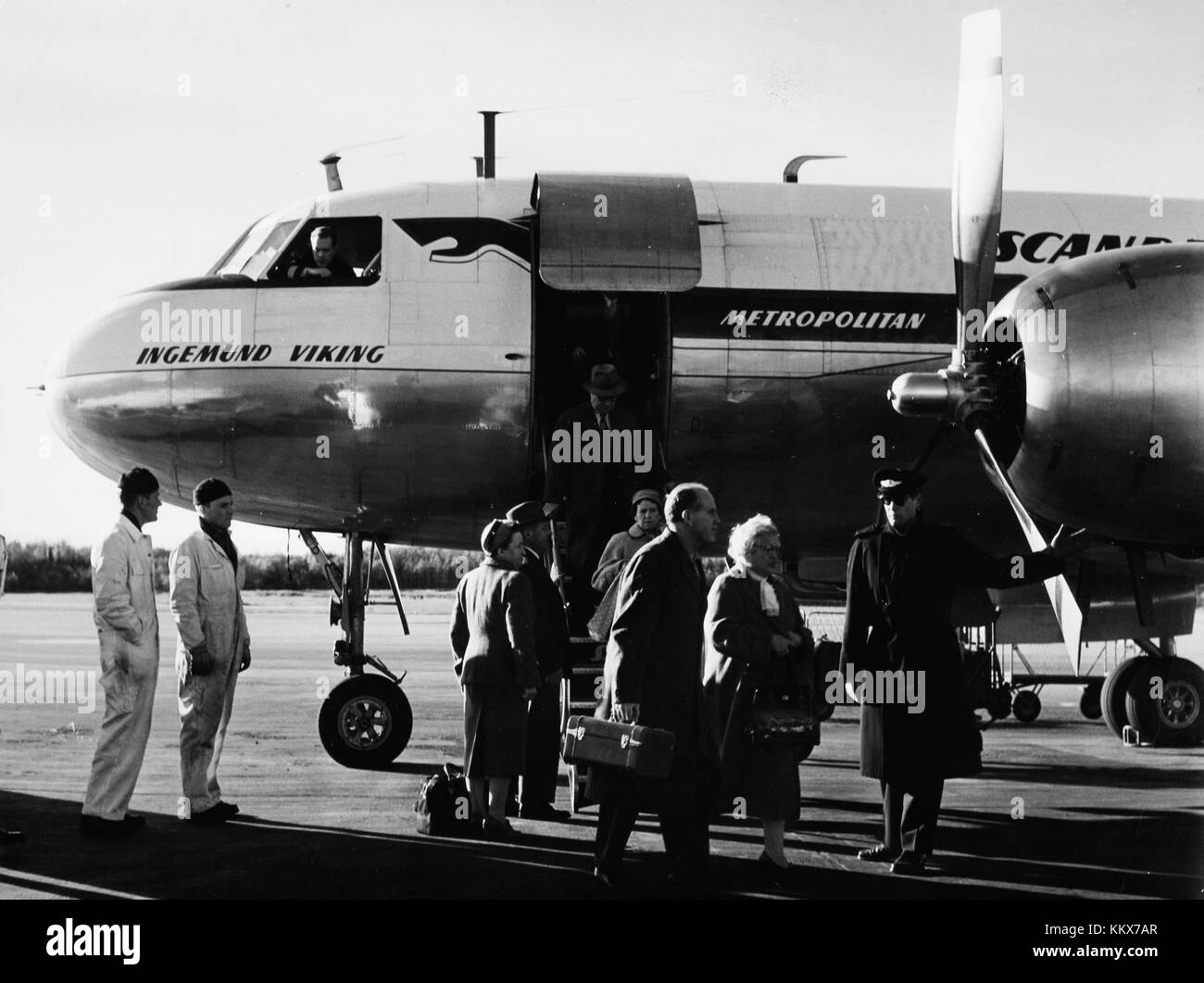 Le CV 440 Metropolitan est un modèle d'avion historique, connu pour sa conception et son importance dans l'histoire de l'aviation. Il a été largement utilisé au milieu du XXe siècle pour les vols commerciaux. Banque D'Images