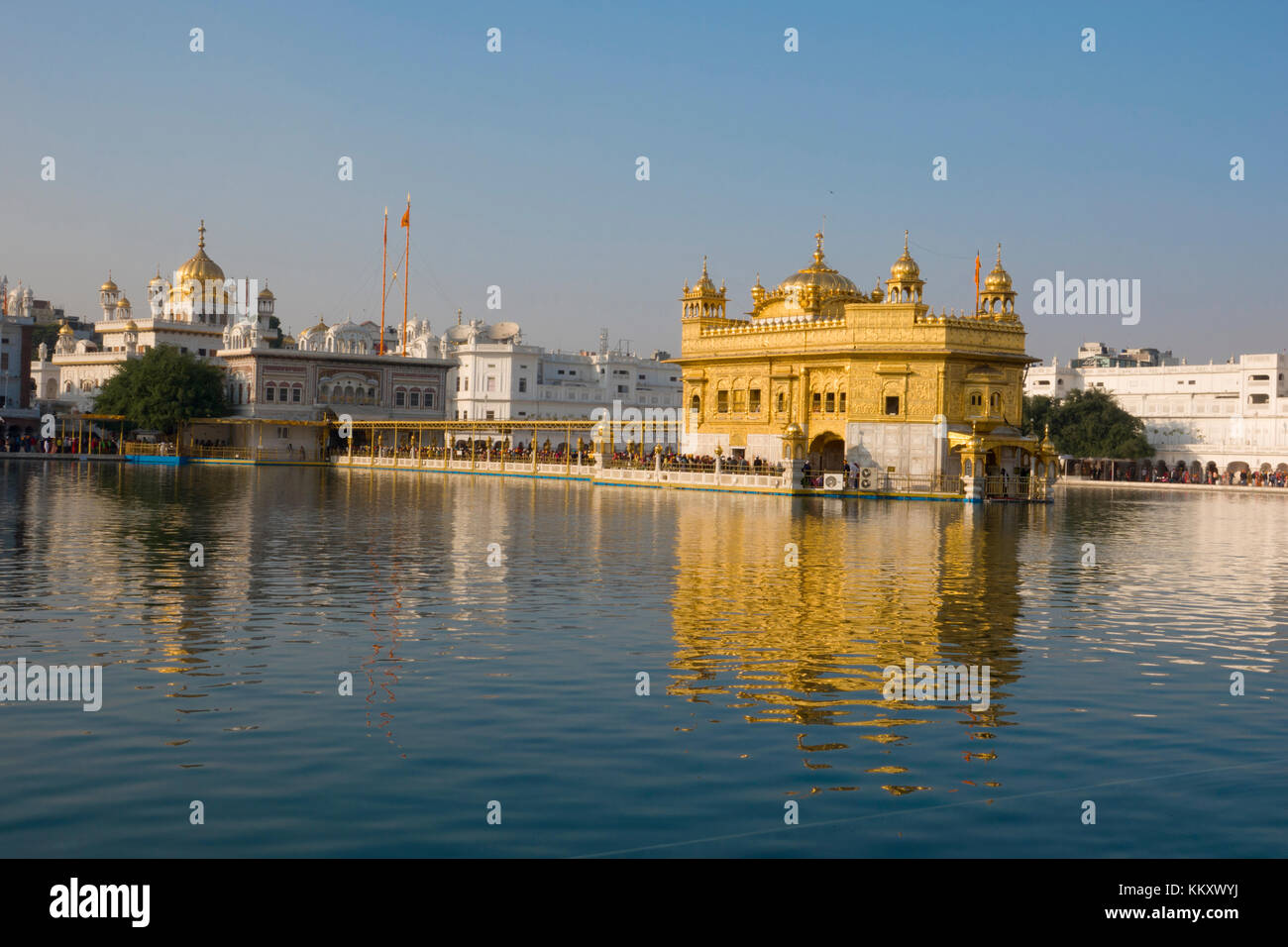 Temple d'or, le centre religieux des Sikhs, à Amritsar, Punjab Banque D'Images