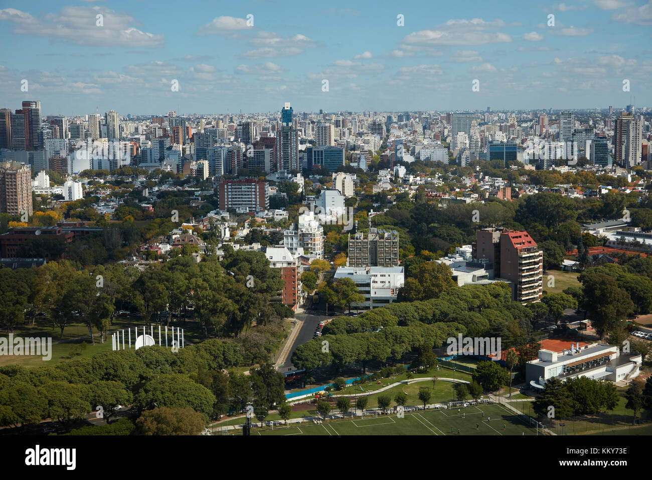 Parcs nationaux et les appartements, Belgrano, Buenos Aires, Argentine, Amérique du sud - vue aérienne Banque D'Images
