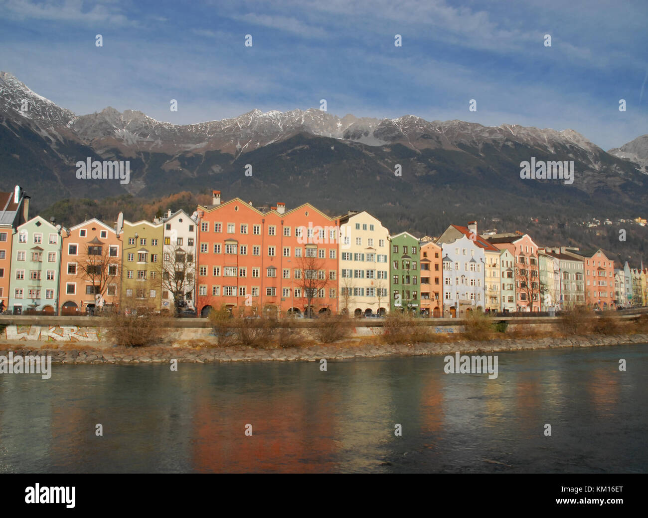 Maisons colorées à Innsbruck, Autriche Banque D'Images