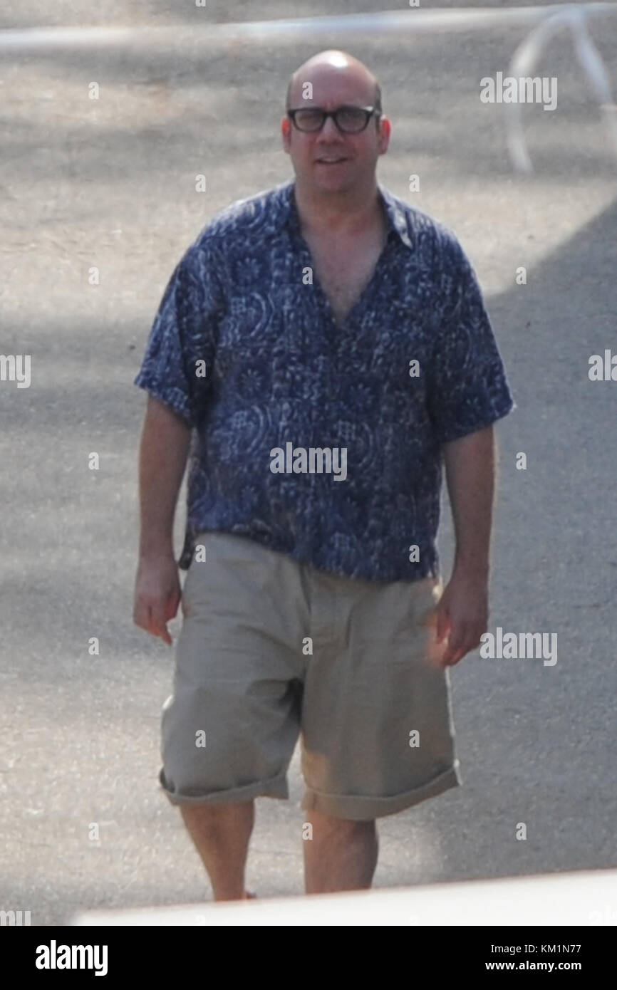FORT LAUDERDALE, FL - 17 JUIN : Paul Giamatti sur le plateau avec Tom Cruise pour le film Rock of Ages. Le 17 juin 2011 à Fort Lauderdale, Florida People : Paul Giamatti Banque D'Images