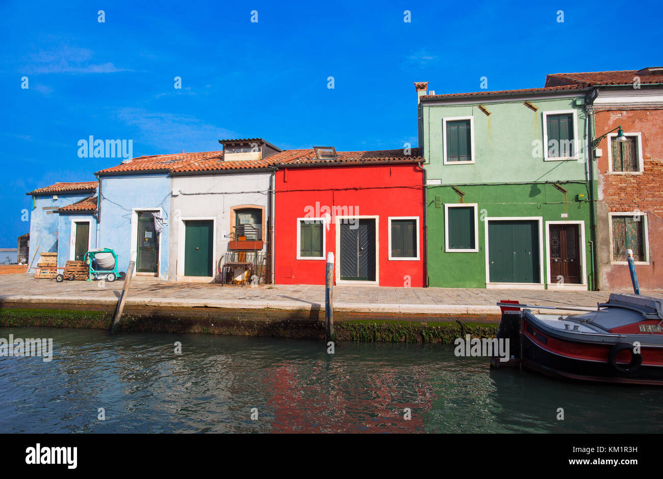 Venise (Venezia) Italie, 17 octobre 2017 - voir l'île de Burano, une petite île à l'intérieur de Venise, célèbre pour dentelle et ses maisons colorées Banque D'Images