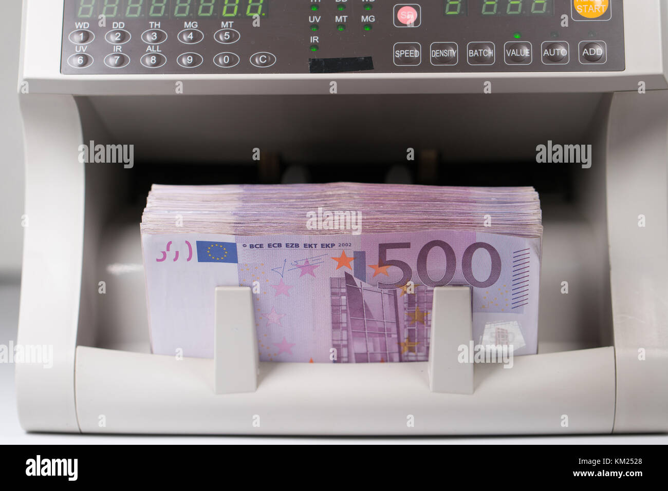 Machine à compter les billets Banque de photographies et d’images à ...