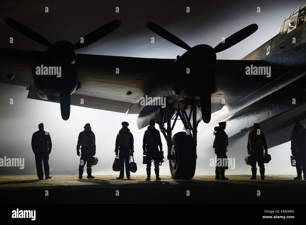 Avro Lancaster B Mk VII NX611 juste Jane la nuit, Banque D'Images