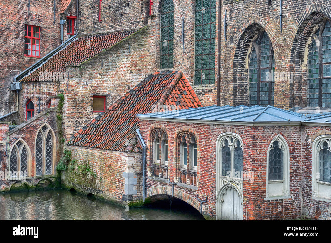 Détail de l'ancien bâtiment de l'hôpital, les gens avaient l'habitude d'être en mesure d'arriver en bateau par les canaux Banque D'Images