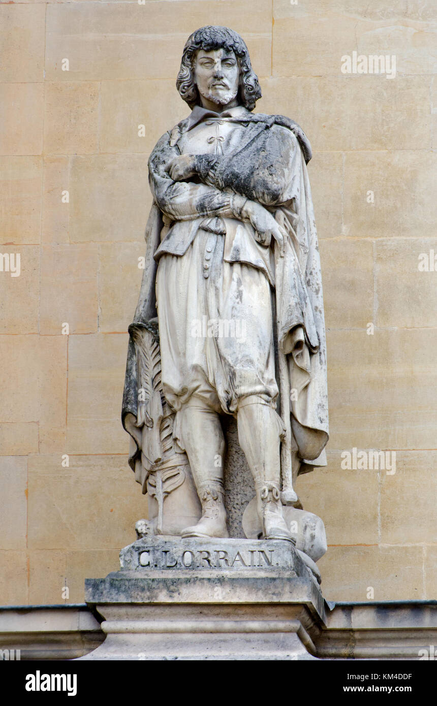 Paris, France. Palais du Louvre. Statue dans la cour Napoléon : Claude Lorrain (Claude Gellée né c. 1600 - 1682) peintre français, un rapporteur pour avis Banque D'Images