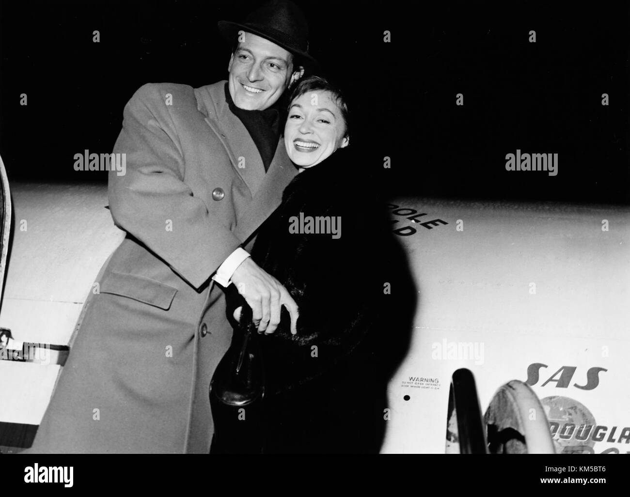 Lilli Palmer, actrice d'origine allemande, connue pour son travail dans le cinéma européen et hollywoodien. Elle est reconnue pour ses rôles dans les films au milieu du XXe siècle, établissant une carrière réussie en tant qu'actrice de premier plan en Europe et aux États-Unis. Banque D'Images