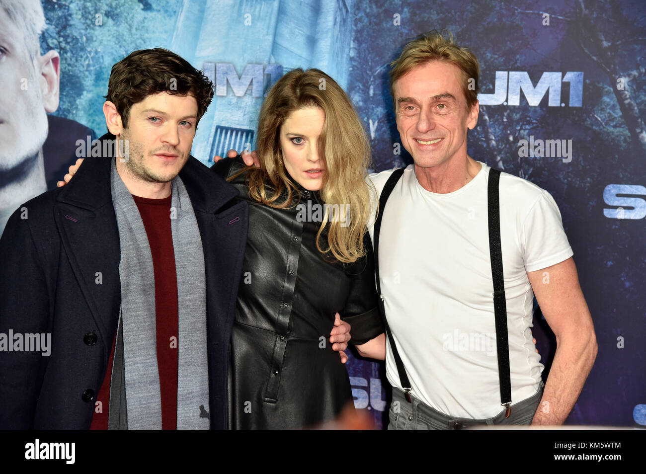 Berlin, Allemagne. 08Th dec 2017. iwan rj management, Zoe grisedale et André hennicke. m'assister à l''s.u.m. 1' première mondiale au cinestar sony center le 4 décembre 2017 à Berlin, Allemagne. crédit : geisler-fotopress/Alamy live news Banque D'Images