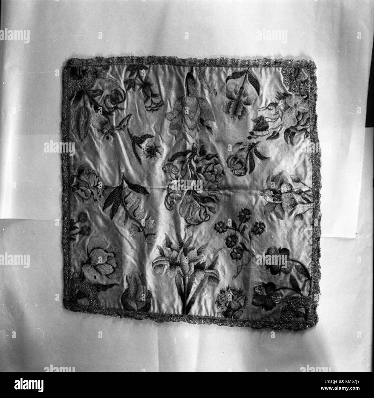 L'église Nora, cataloguée sous le numéro de référence KMB 16000200126374, est un bâtiment historique et religieux important en Suède, connu pour son importance culturelle et architecturale. Banque D'Images