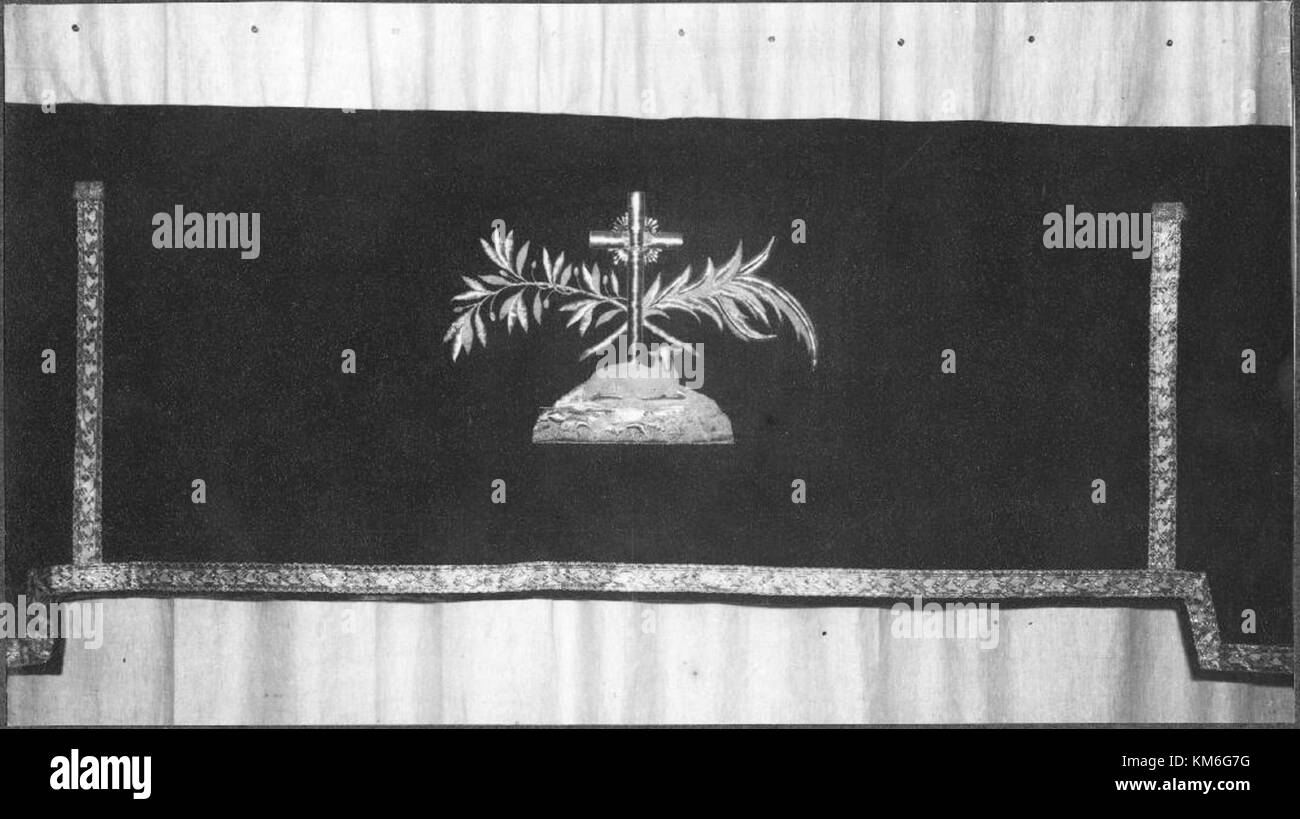 Nora kyrka est une église suédoise connue pour son importance historique et son style architectural. Il a été une partie essentielle de la communauté et est un exemple notable du patrimoine ecclésiastique suédois. Banque D'Images