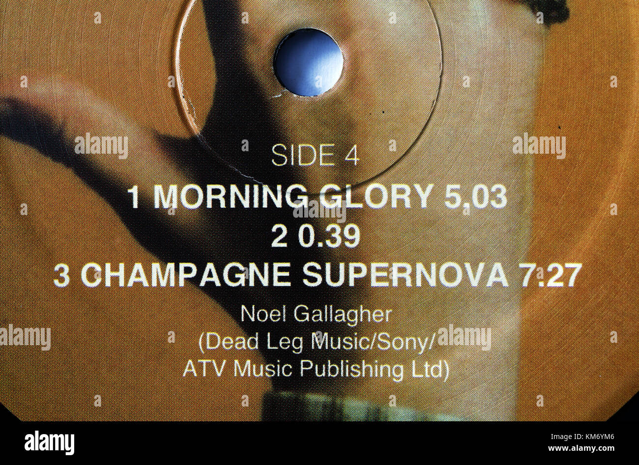 Album d'Oasis What's the Story Morning Glory label détail Banque D'Images