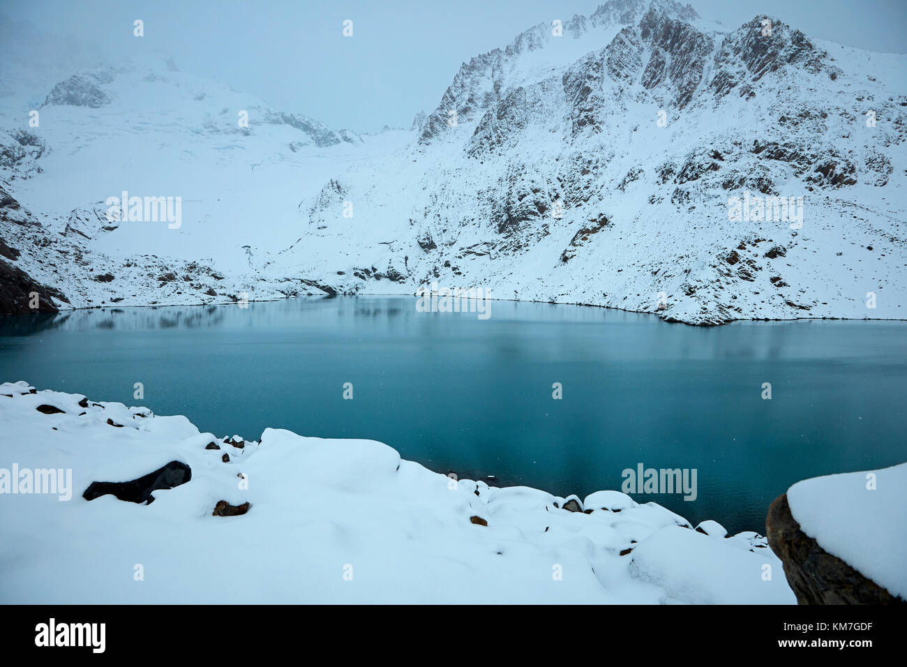 La neige et la Laguna de los tres, Parque Nacional Los Glaciares (zone du patrimoine mondial), Patagonie, Argentine, Amérique du Sud Banque D'Images