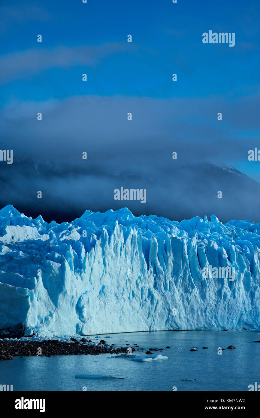 Face à la borne, glacier Perito Moreno et du lac Argentino, Parque Nacional Los Glaciares (zone du patrimoine mondial), Patagonie, Argentine, Amérique du Sud Banque D'Images