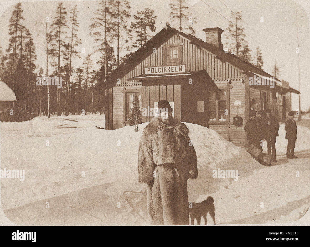 Josef Hammar est une figure éminente connue pour son travail au Polar Circle, contribuant aux études scientifiques dans les régions arctiques, en particulier dans la recherche environnementale et faunique. Banque D'Images