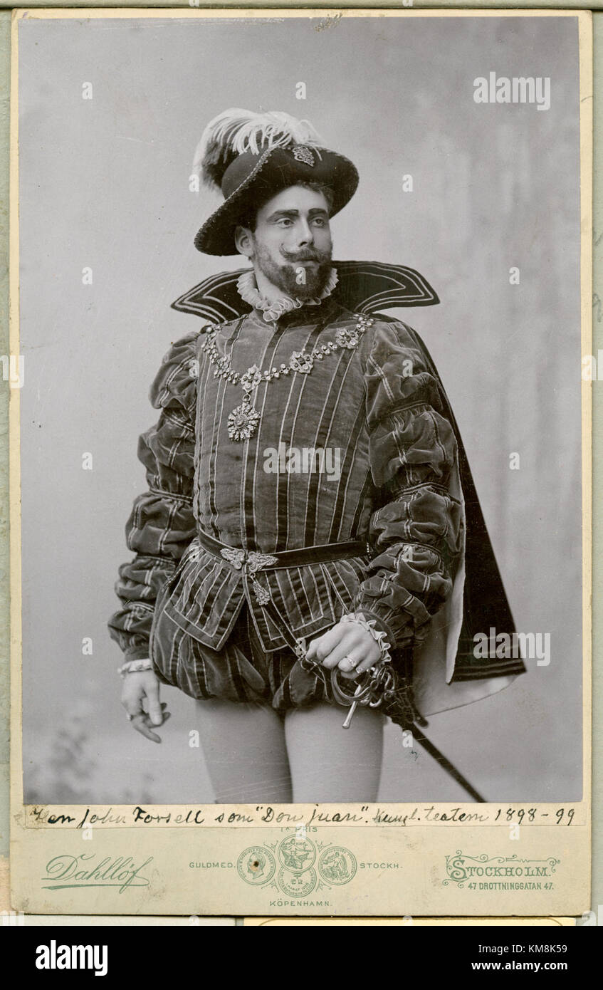 Le portrait de Don Juan par John Forsell dans la production de 1898 met en valeur l'habileté de l'acteur à incarner le personnage légendaire. Cette performance est une représentation historique de la pièce classique sur le séducteur tristement célèbre. Banque D'Images