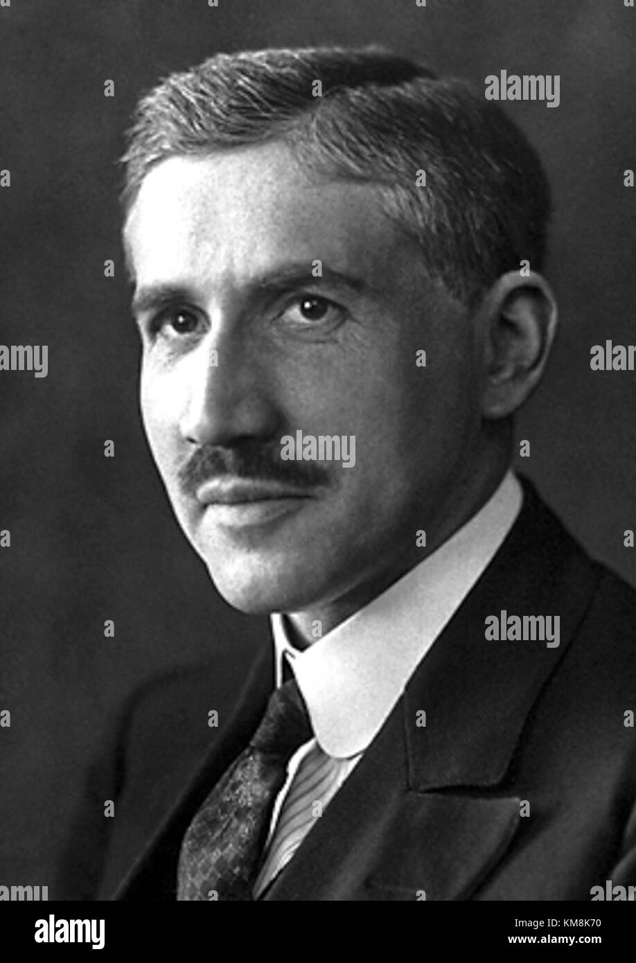 Otto Fritz Meyerhof était un biochimiste allemand connu pour ses travaux dans le domaine de la biochimie, en particulier pour ses découvertes sur la respiration cellulaire et la biochimie de la contraction musculaire. Il a reçu le prix Nobel de physiologie ou médecine en 1922. Banque D'Images