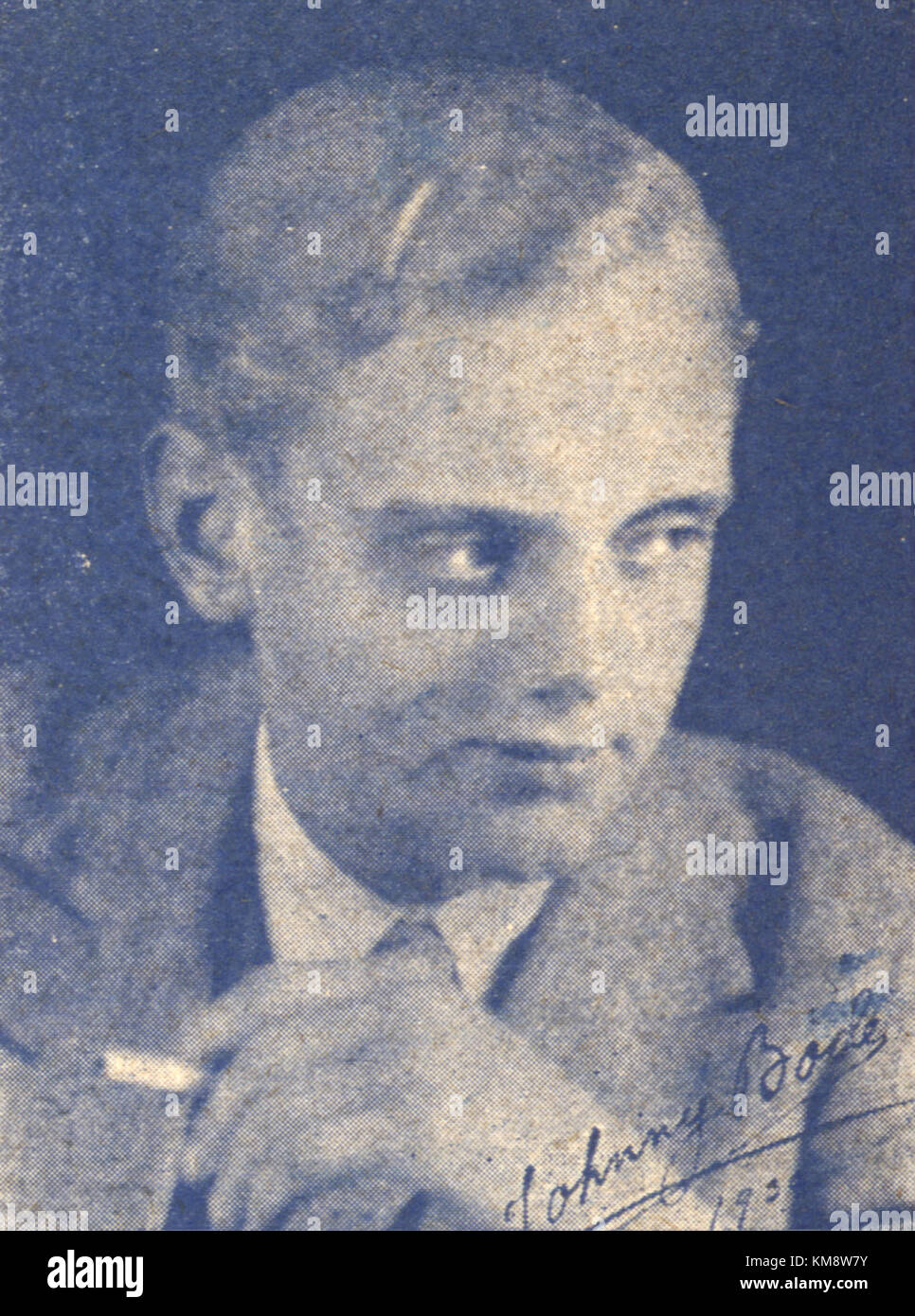 Johnny Bode i charme (1931) est une comédie musicale suédoise mettant en vedette Johnny Bode comme un arnaqueur charmant qui tombe amoureux d'une riche héritière. Banque D'Images