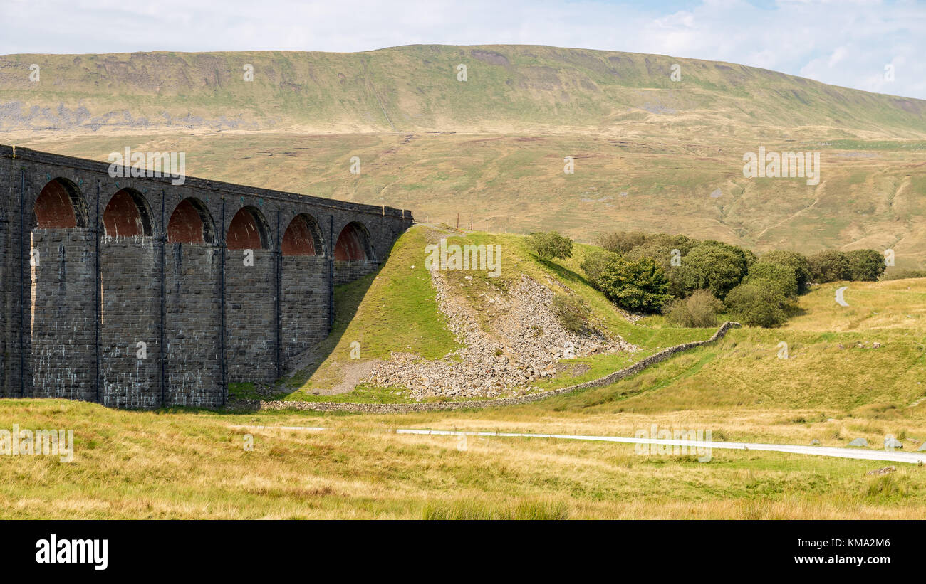 Ribblehead Viaduc, près de Ingleton, Yorkshire Dales, North Yorkshire, UK Banque D'Images