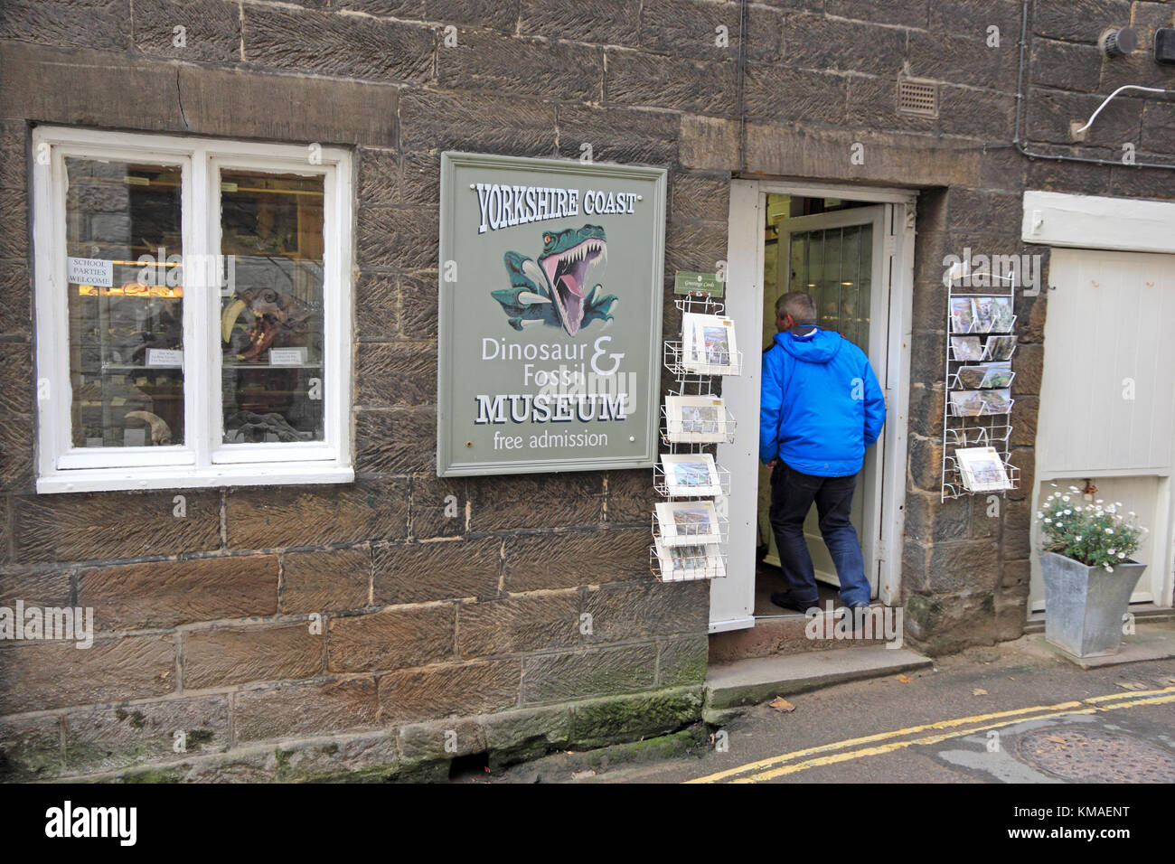 Yorkshire Coast & Musée de fossiles de dinosaures, Robin Hood's Bay, Whitby Banque D'Images