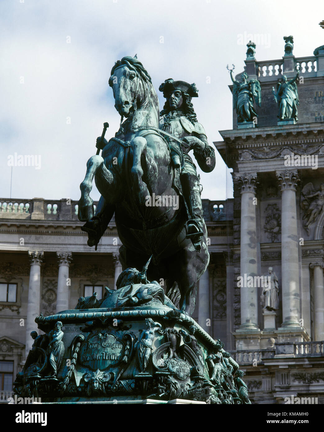 Le prince Eugène de Savoie (1663-1736). général de l'empire romain et l'archduchy d'autriche. par l'allemand-sculpteur autrichien Anton dominik fernkorn (1813-1878). eugen's monument. Dans heldenplatz, vienne, autriche. Banque D'Images