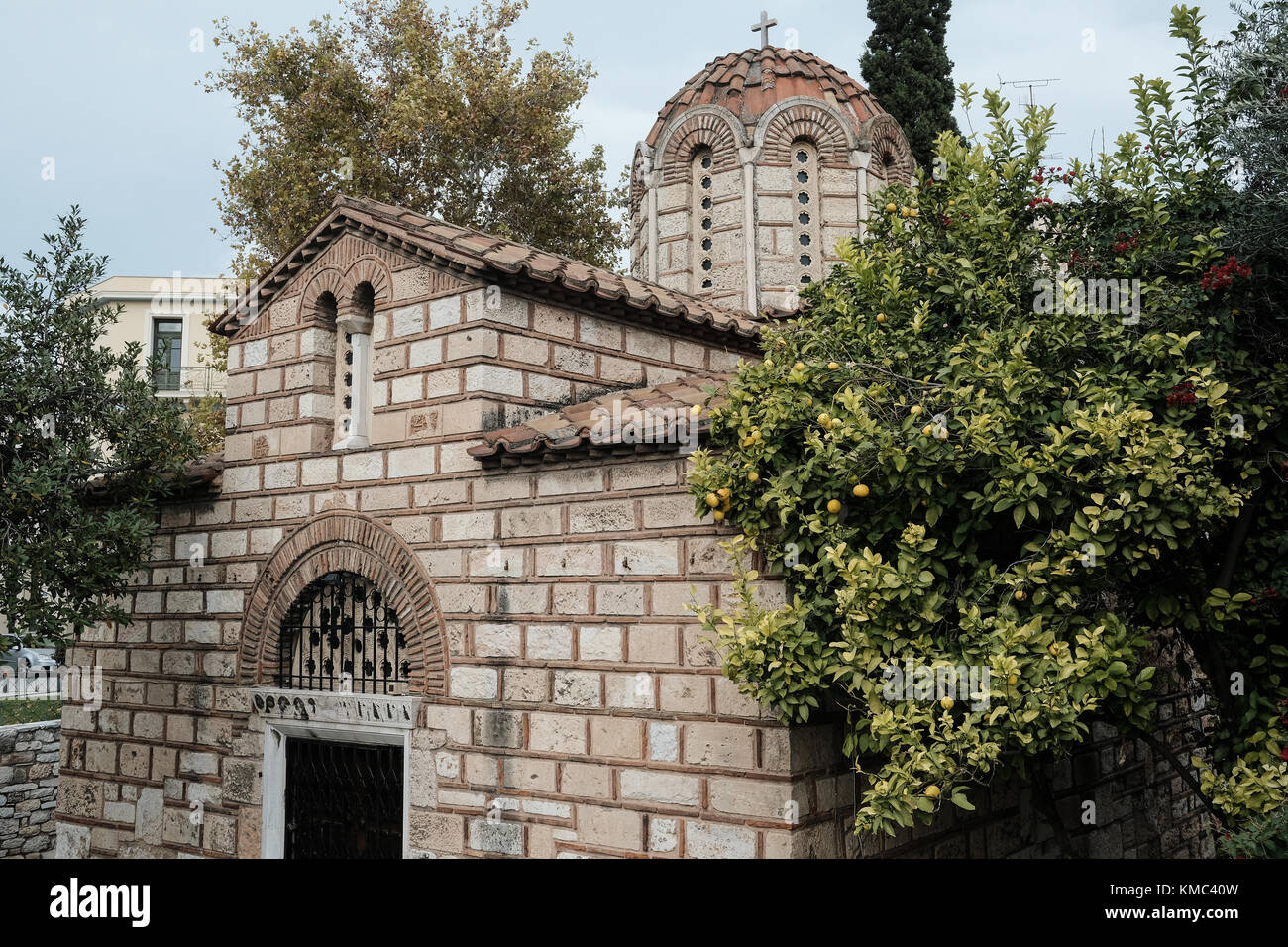 La st. george church, agii ekklisia asomati ke Agios Georgios, sur agion asomaton, Athènes, Grèce. Banque D'Images