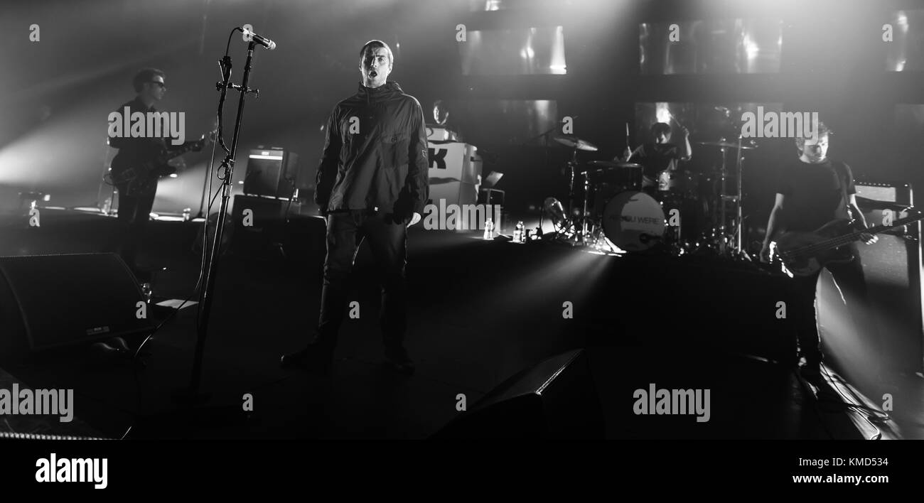 Plymouth, Royaume-Uni. 6e dec 2017. Liam Gallagher à Plymouth Pavilions sur son comme vous avez été tournée. crédit : Steve lewington/ alamy live news Banque D'Images