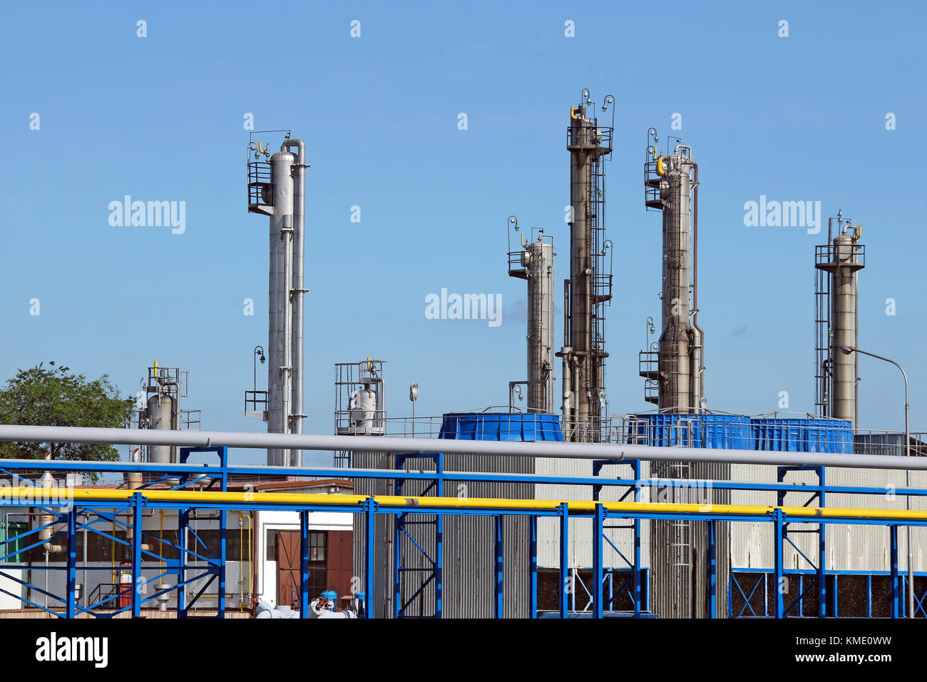 Zone de l'industrie de l'usine pétrochimique de raffinerie Banque D'Images