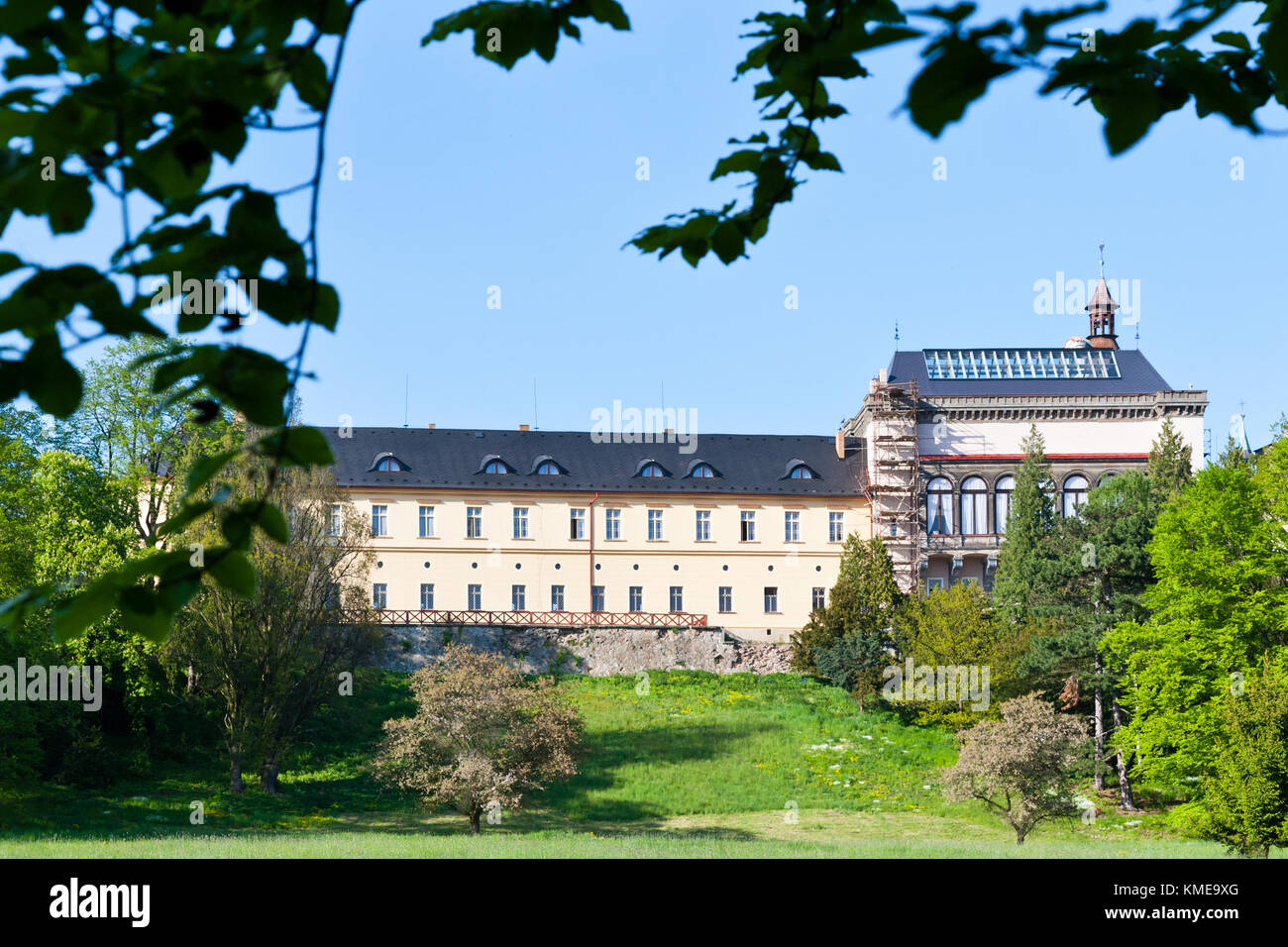 Château de style néo-renaissance, hobbies près de rokycany, République tchèque Alfons Mucha - peintre peint slovanska epopej ici Banque D'Images