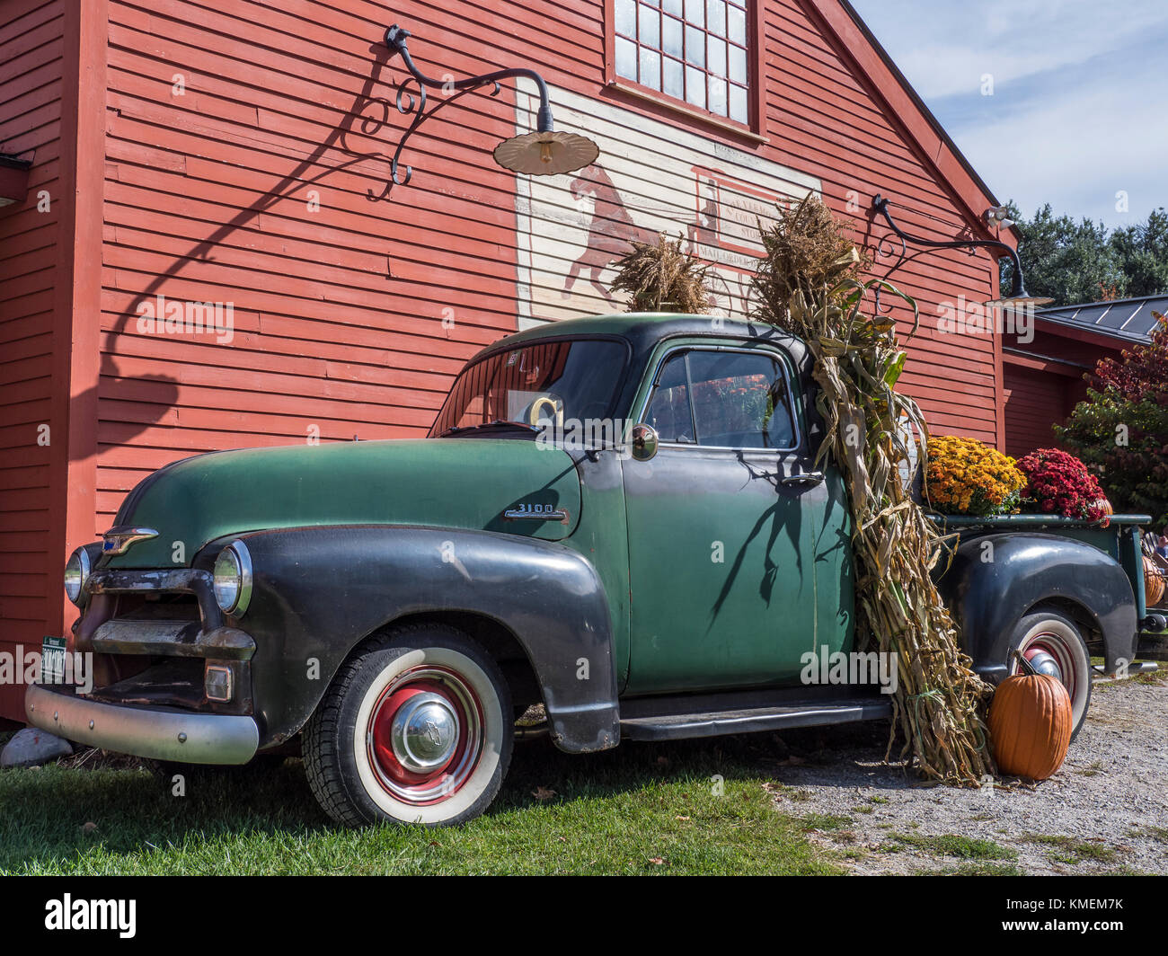 Vieux camions Chevrolet, Vermont Country Store, Weston, Vermont. Banque D'Images