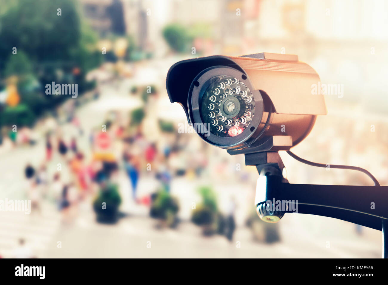 Caméra de sécurité CCTV sur la ville street Banque D'Images