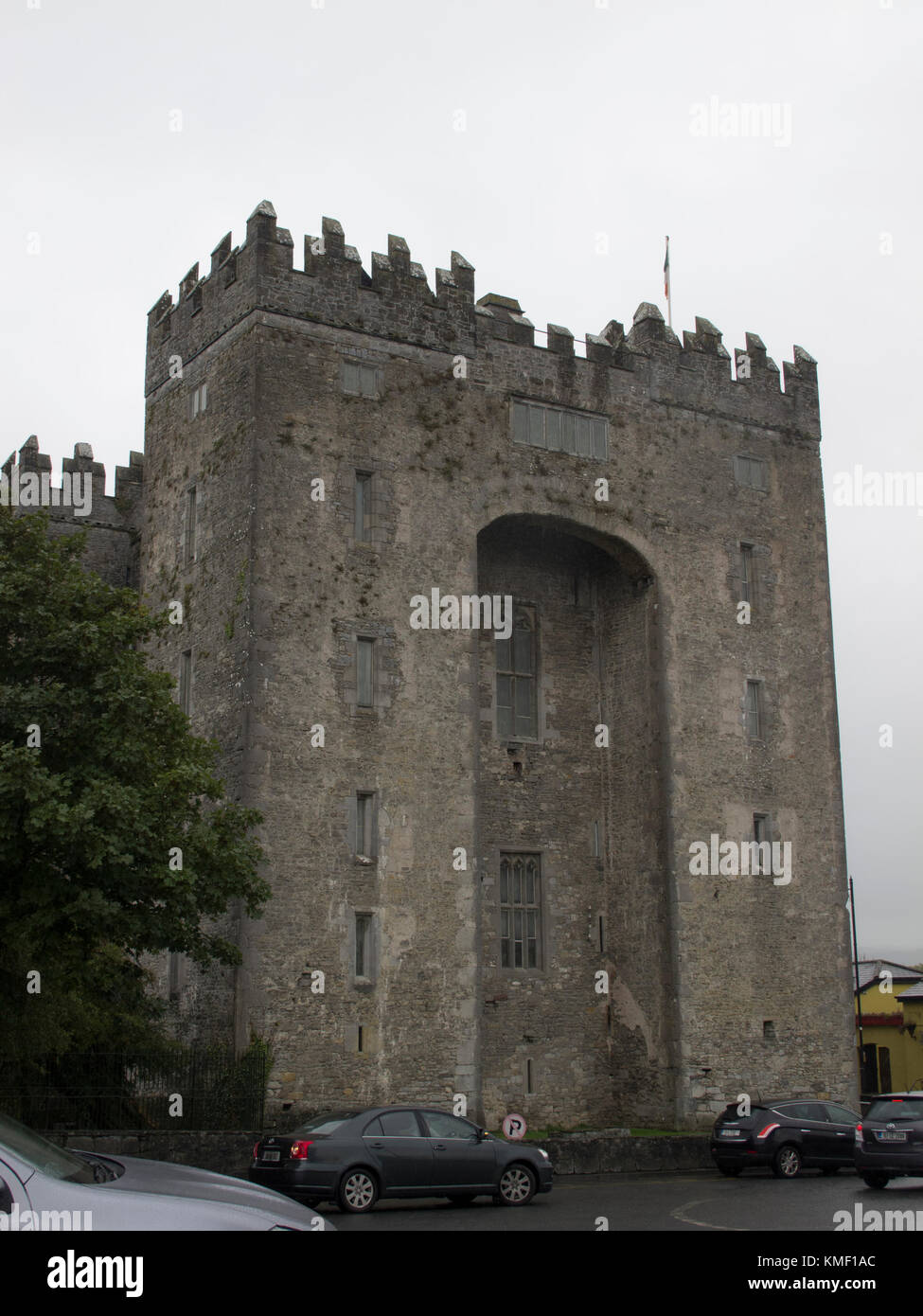 Le Bunratty Castle dans le comté de Clare Irlande Banque D'Images