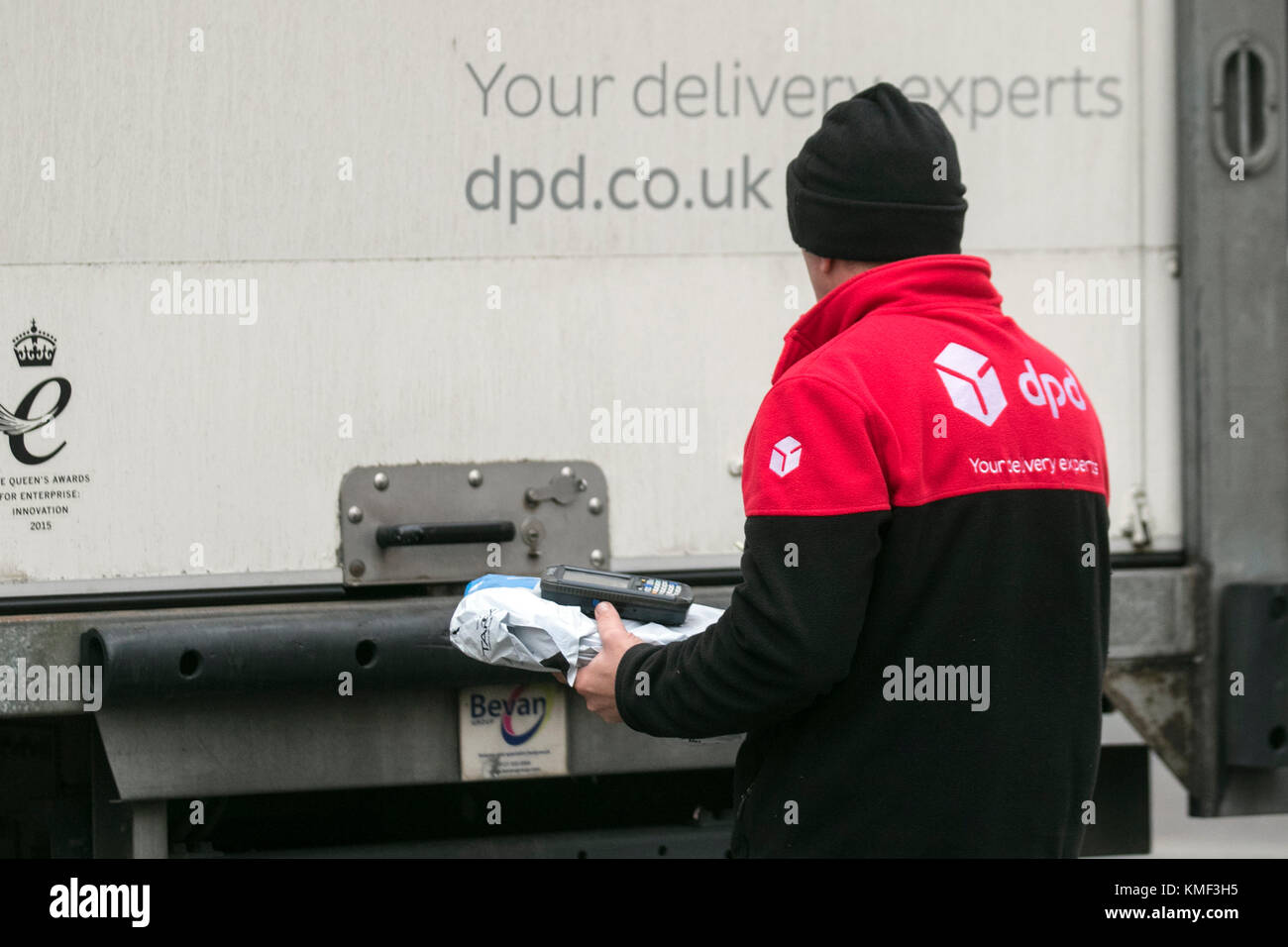 DPD Services de livraison le lendemain, logistique commerciale, marchandises commerciales livrées à Blackpool, Royaume-Uni Banque D'Images