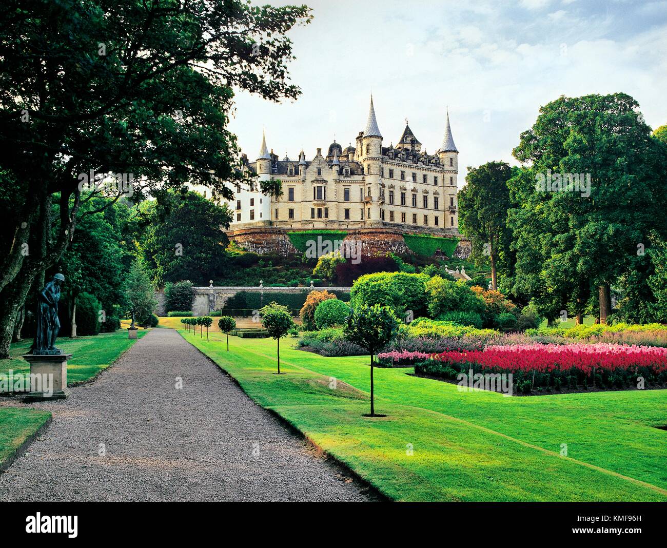 Dunrobin Castle, accueil du duc de Sutherland par l'architecte Sir Charles Barry. Région des Highlands, N.E. L'Ecosse Banque D'Images