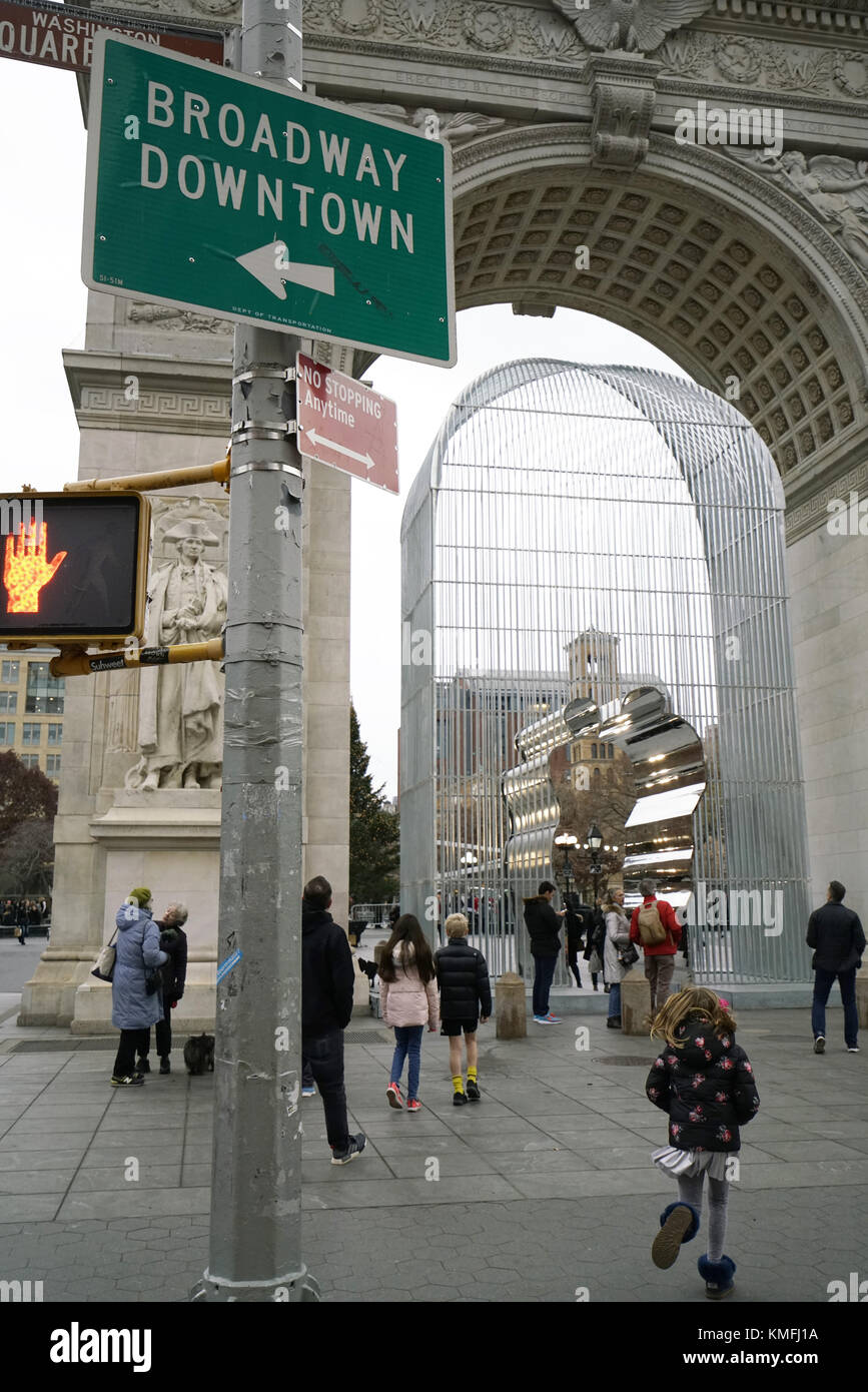 Arch par ai Weiwei.Washington Square Park.Greenwich Village, partie d'un projet pour le public Art Fund appelé "bonnes clôtures font bon voisin de NYC.USA Banque D'Images
