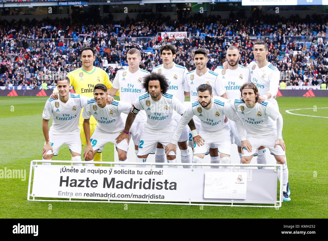 Team Group Liune-up en action. La Liga entre Real Madrid et Sevilla FC au stade Santiago Bernabeu de Madrid, Espagne, le 9 décembre 2017 . Crédit : Gtres Información más Comuniación on line, S.L./Alamy Live News Banque D'Images