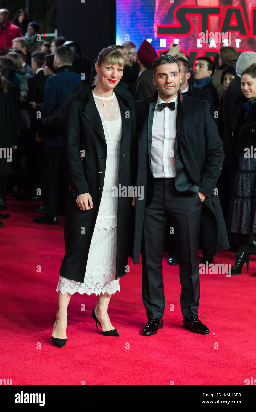 Londres, Royaume-Uni. Dec 12, 2017. Elvira Lind et Oscar Isaac arrivent aux European film premiere de ' : Le dernier des Jedi au Royal Albert Hall de Londres. Credit : Wiktor Szymanowicz/Alamy Live News Banque D'Images