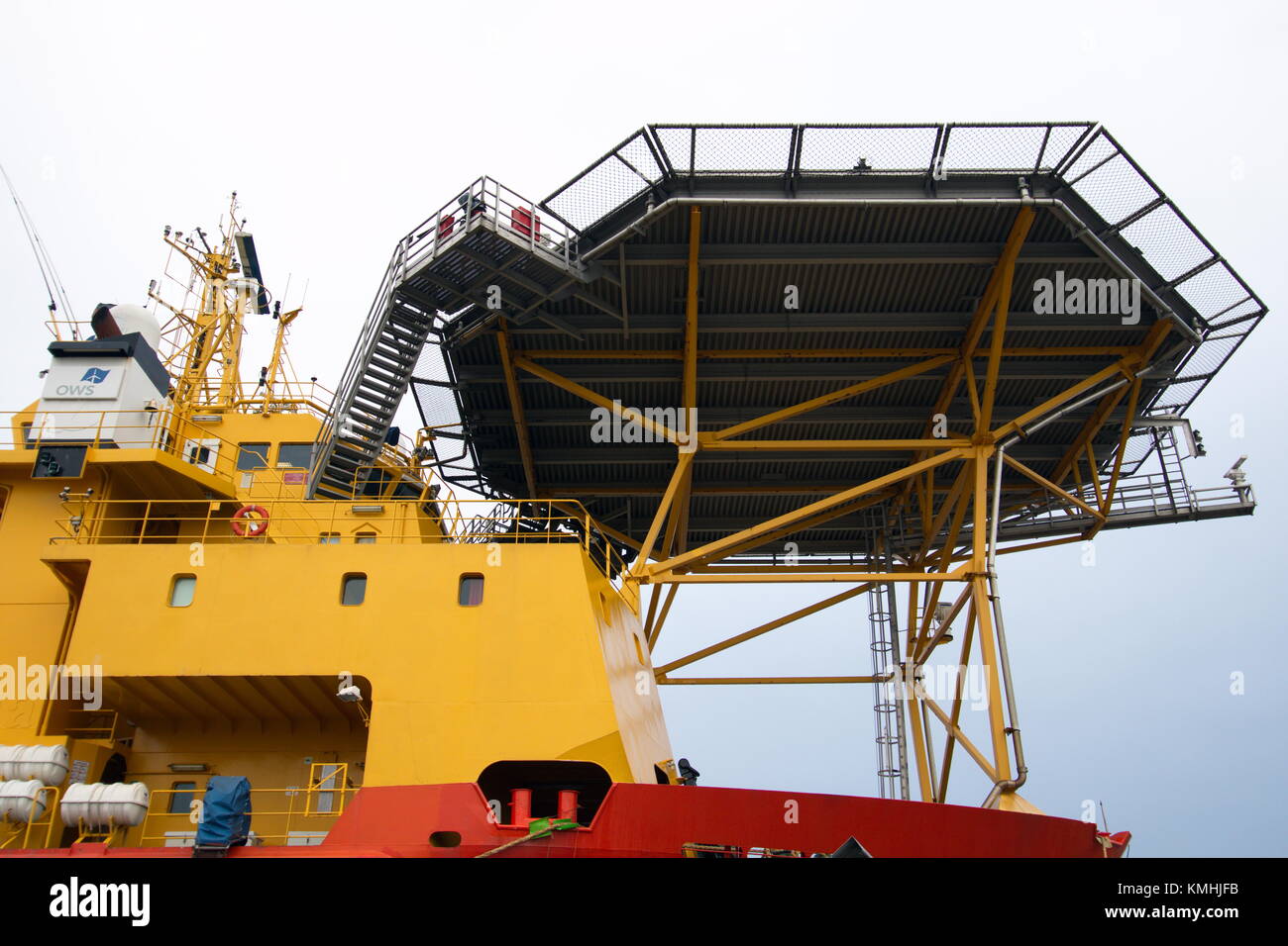 Le navire d'approvisionnement en mer Ocean Zéphyr sera le 12 février 2017 dans le port d'Emden. Banque D'Images