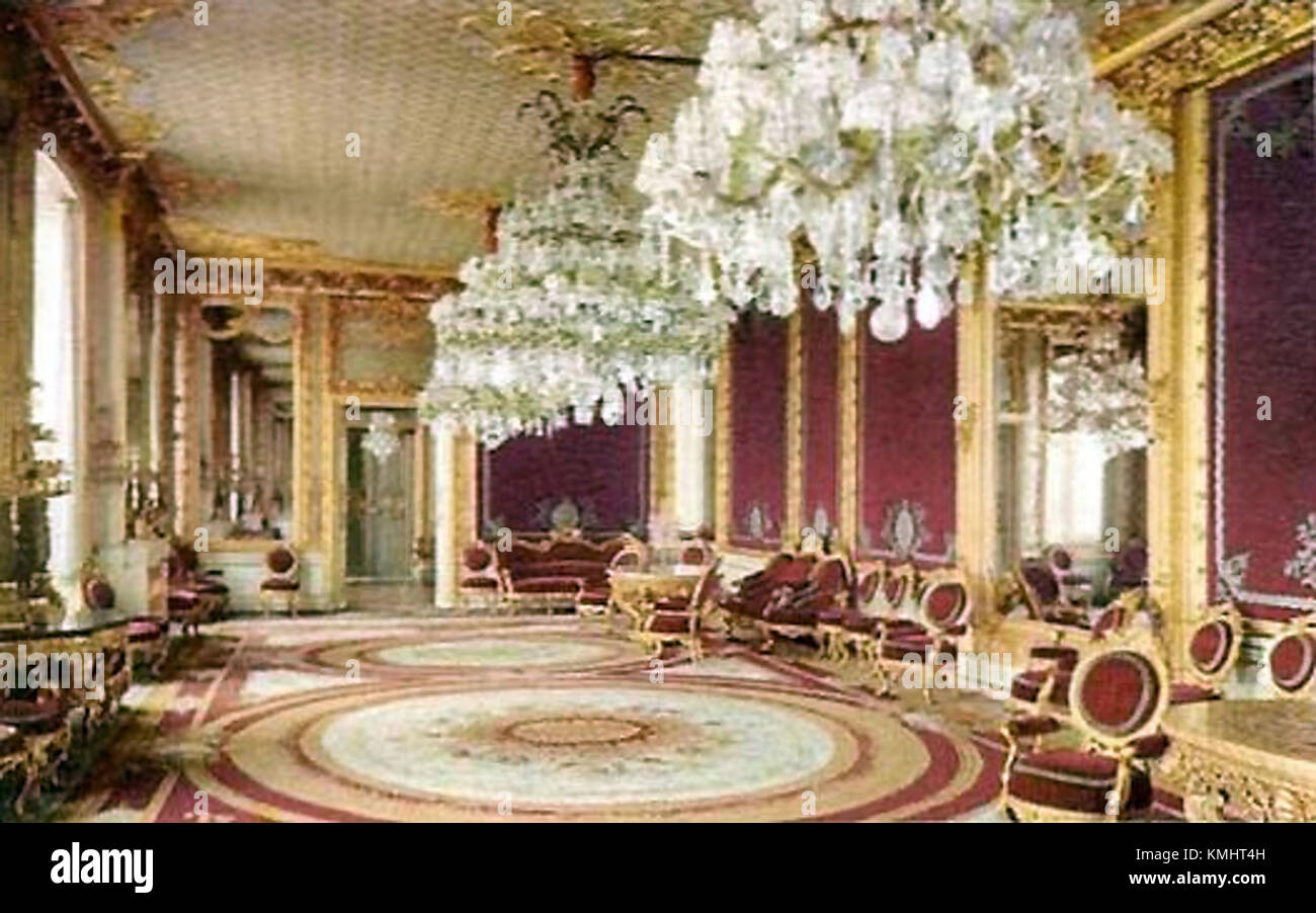 Victoriasalongen est une salle historique remarquable en Suède, souvent associée à des événements et rassemblements royaux. La salle est réputée pour son design élégant et son importance historique. Banque D'Images