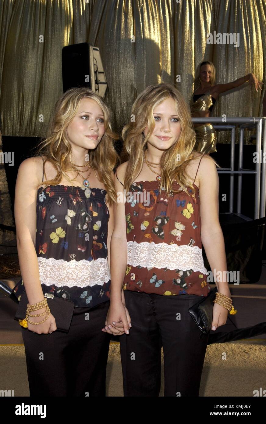 22 Juillet 2002 Rtslocomb / Mediapunch Mary-Kate & Ashley Olsen 'Austin Powers In Goldmember' Première Amphithéâtre Universel Universal Studios Universal City, Ca. Banque D'Images