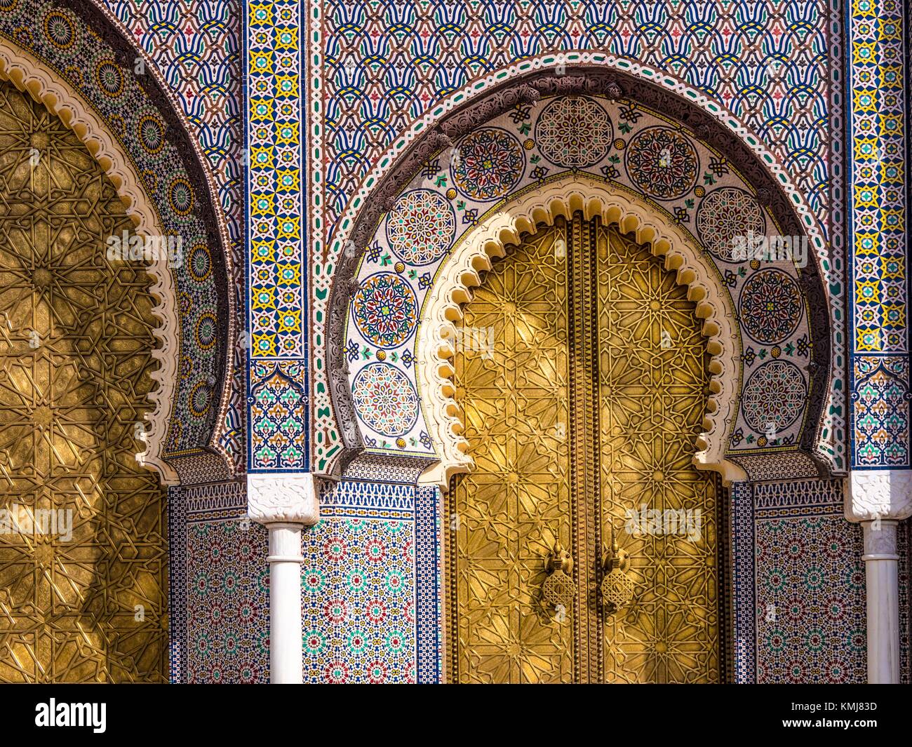 Maroc, Fès, porte d'entrée pour le palais du roi, à Fes. Banque D'Images