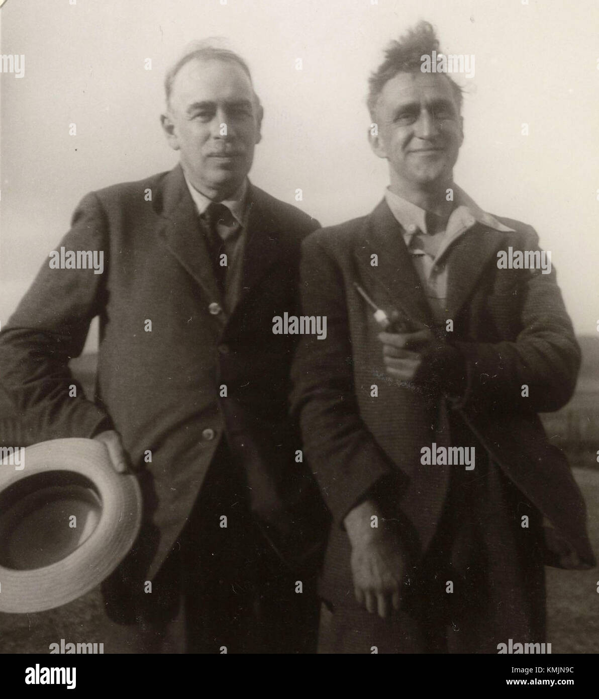 Keynes Martin fait référence à une personne ou un projet notable lié à John Maynard Keynes, l'influent économiste britannique. Un contexte plus approfondi est nécessaire pour clarifier sa référence spécifique. Banque D'Images