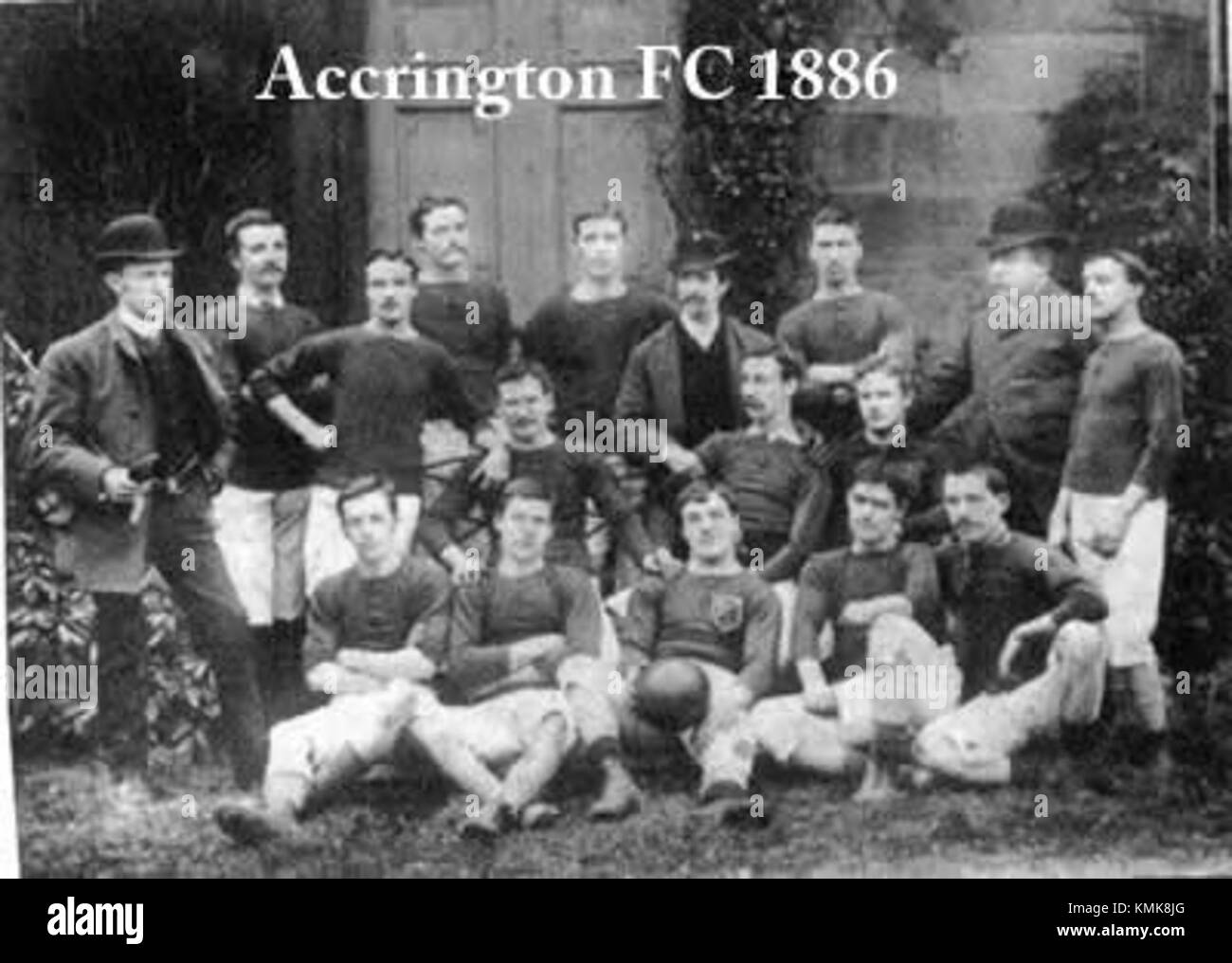 Accrington FC, fondé en 1886, est l'un des plus anciens clubs de football d'Angleterre. Le club a une longue histoire, avec de nombreuses réalisations et contributions au sport du football en Angleterre. Banque D'Images