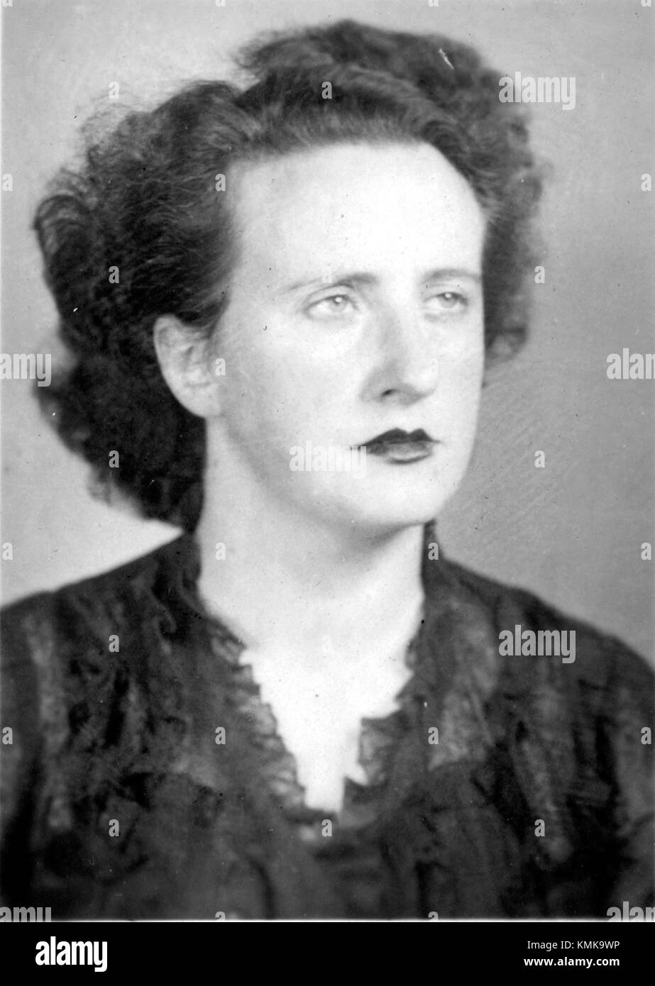 Carmen Garayalde est une professionnelle reconnue dans le domaine de l'architecture et du design, connue pour son travail sur des projets de construction moderne et des solutions de conception. Banque D'Images