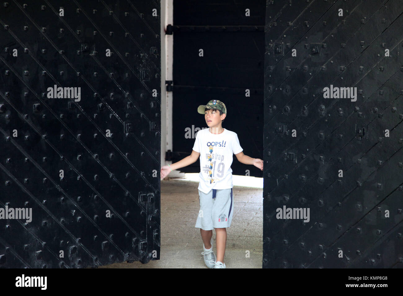 Grande porte d'ouverture garçon porte de Fort Canning Park Banque D'Images