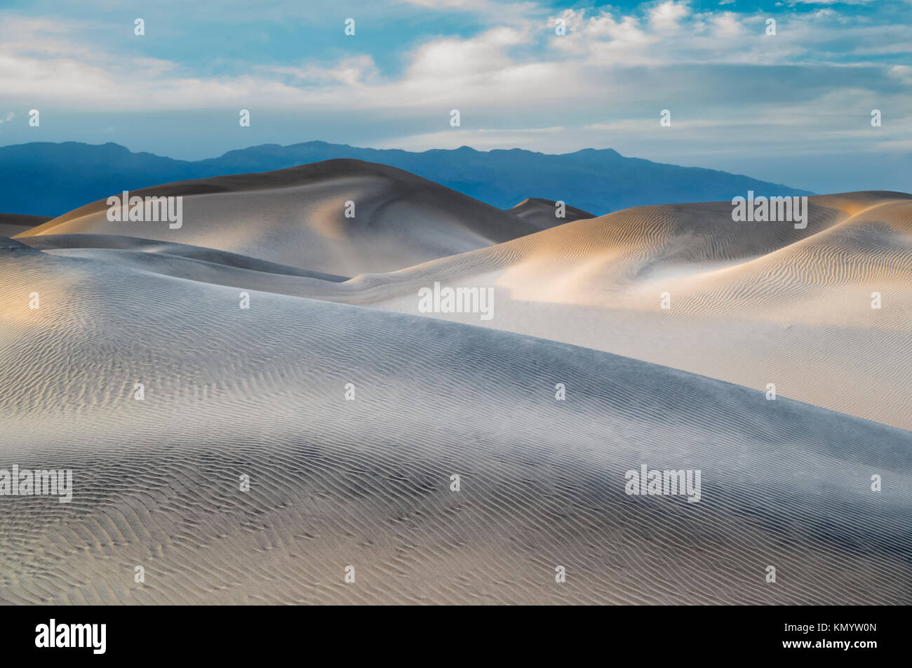 MESQUITE DUNES Death Valley en Californie Banque D'Images