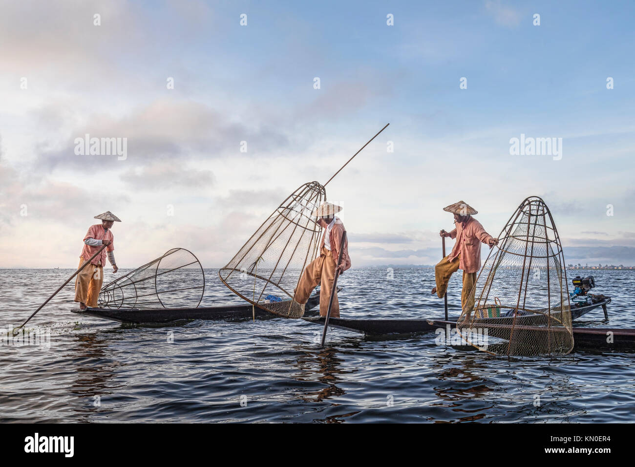 Pêcheur, lac Inle, Myanmar, en Asie Banque D'Images