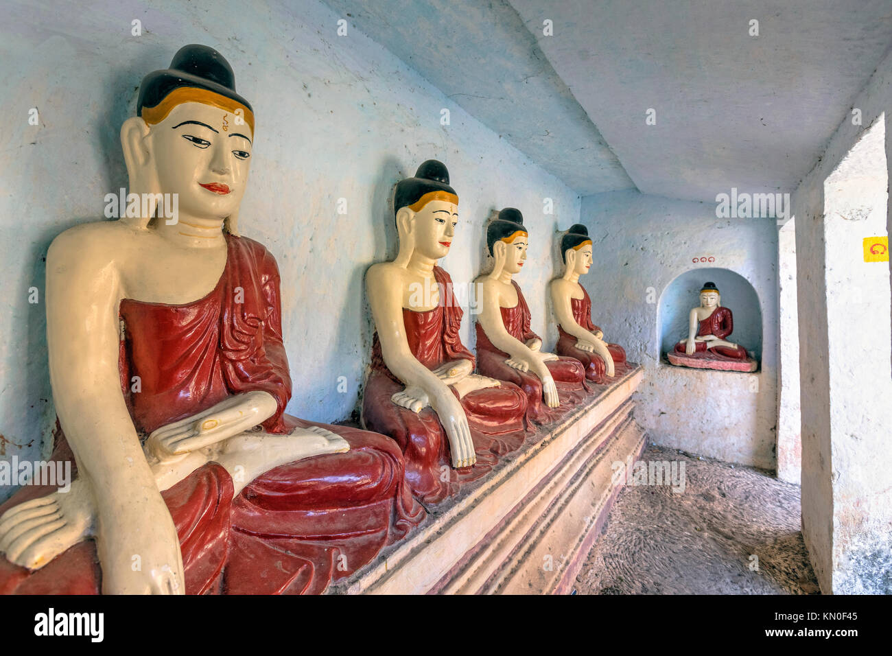 Shwe Ba Taung, Monastère, Pagode, le Myanmar, l'Asie Banque D'Images