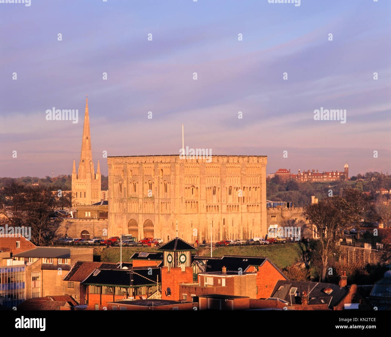 Norwich City Skyline, Norwich Castle and Cathedral, Norwich, Norfolk, Angleterre, Royaume-Uni Banque D'Images